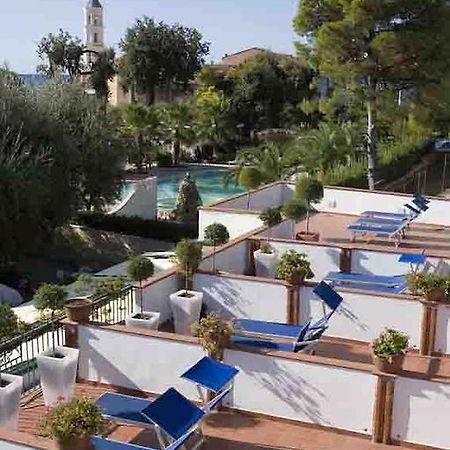 Hotel Ristorante Cavaliere Скаріо Екстер'єр фото